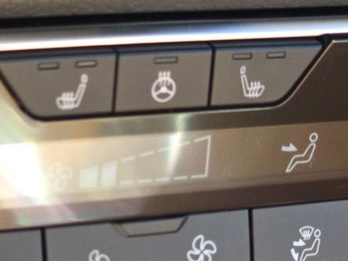 New 2025 Nissan Sentra SV w/ SV Premium Package image 10