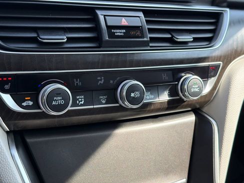 Used 2020 Honda Accord EX-L image 25