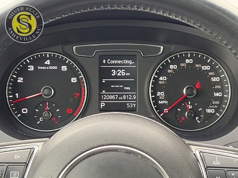 Used 2018 Audi Q3 2.0T Premium Plus w/ Premium Plus Package image 26