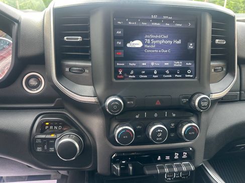 Used 2019 RAM 1500 Big Horn AWD/4WD image 17
