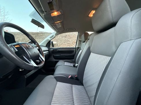 Used 2014 Toyota Tundra SR image 13