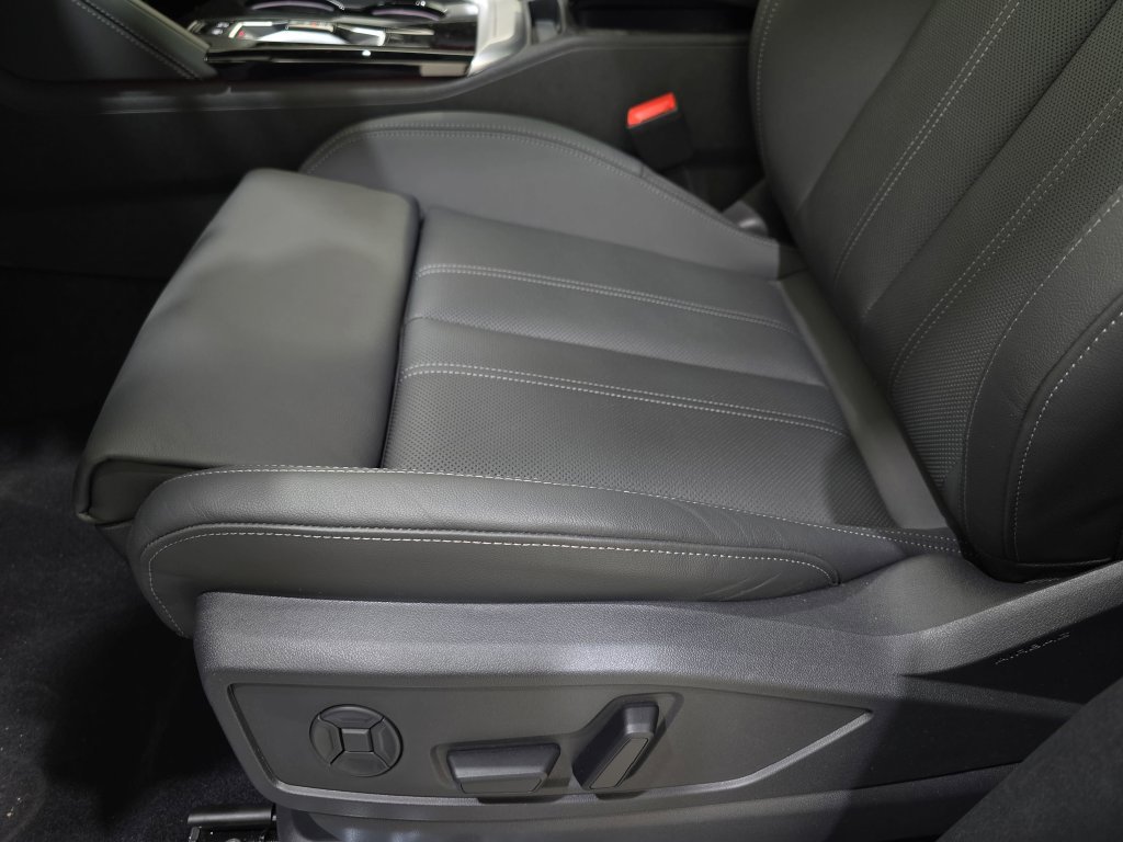 New 2026 Audi Q5 Premium Plus AWD/4WD image 27