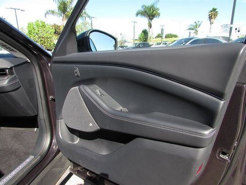 Used 2022 Ford Mustang Mach-E Premium image 29