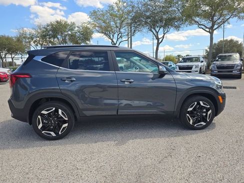 Used 2026 Kia Seltos SX AWD/4WD image 9