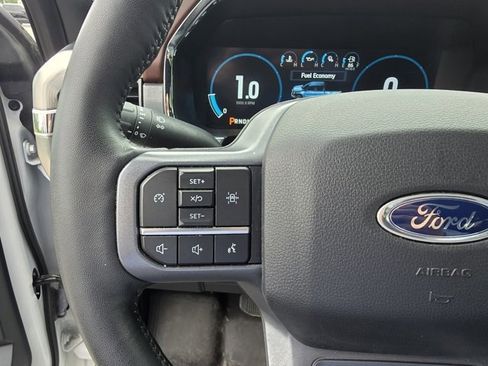 Used 2023 Ford F150 Lariat image 30