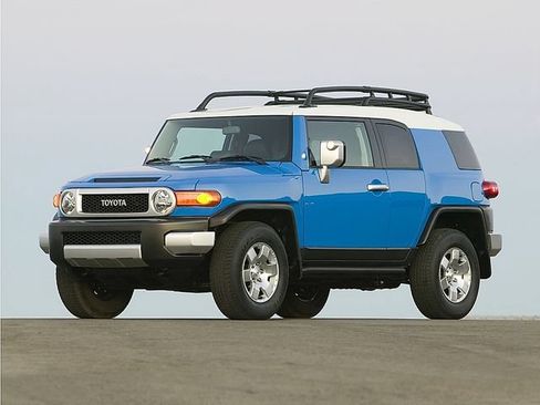 Used 2011 Toyota FJ Cruiser 4WD w/ Convenience Pkg image 1
