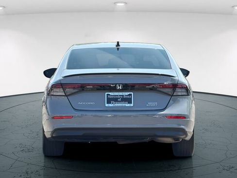 Used 2023 Honda Accord Sport image 6
