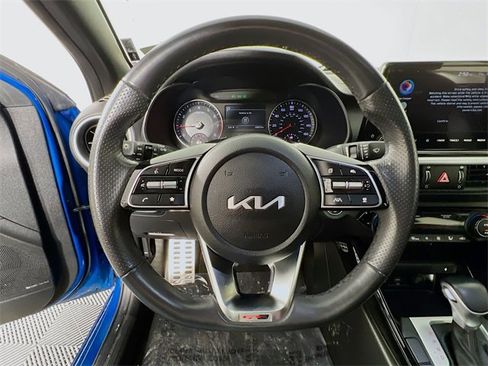 Used 2024 Kia Forte GT-Line w/ GT-Line Premium Package image 12