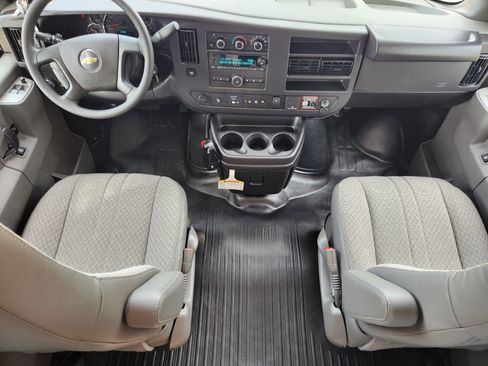 New 2025 Chevrolet Express 3500 w/ Power Convenience Package image 26