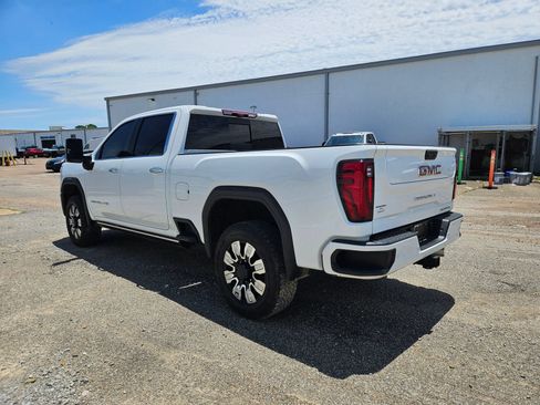 Used 2025 GMC Sierra 2500 Denali w/ Denali Reserve Package AWD/4WD image 3