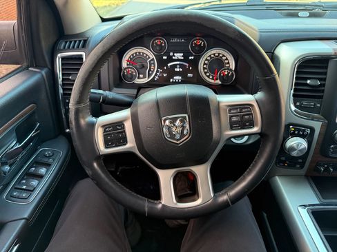 Used 2014 RAM 1500 Laramie w/ Convenience Group image 34