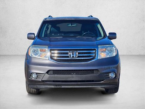 Used 2015 Honda Pilot Touring image 2