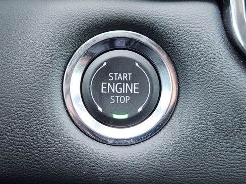 Used 2026 GMC Canyon Elevation w/ Convenience Package image 25