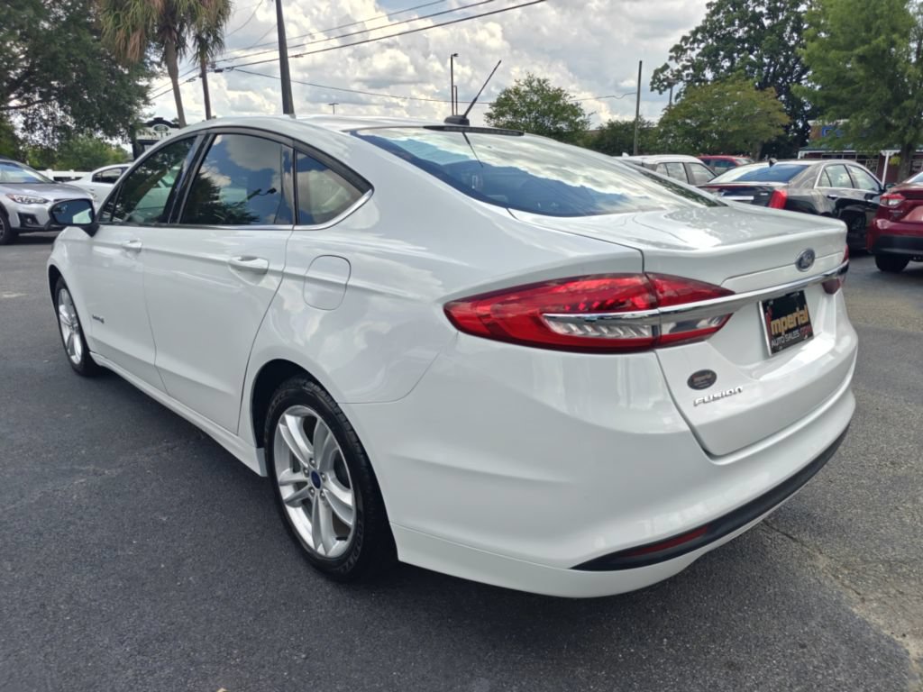 Used 2018 Ford Fusion S FWD image 10