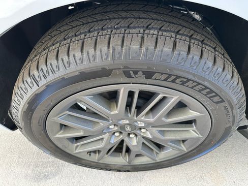 New 2026 Ford Expedition Max Platinum image 5