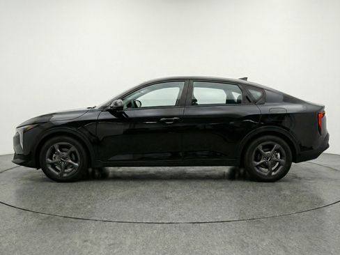 Used 2025 Kia K4 FWD image 5