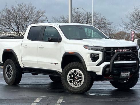 Used 2023 GMC Canyon AT4X w/ Edition 1 image 2