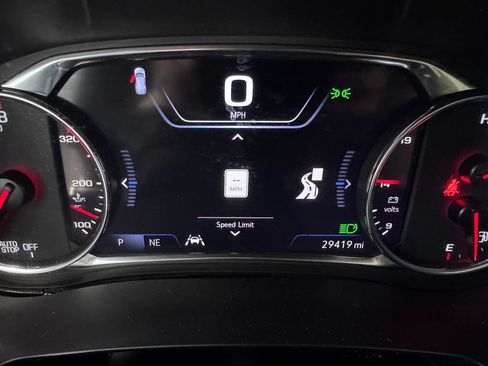 Certified 2023 Chevrolet Traverse Premier AWD/4WD image 17