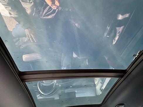 Used 2023 Genesis GV70 2.5T w/ Sport Prestige Package image 16