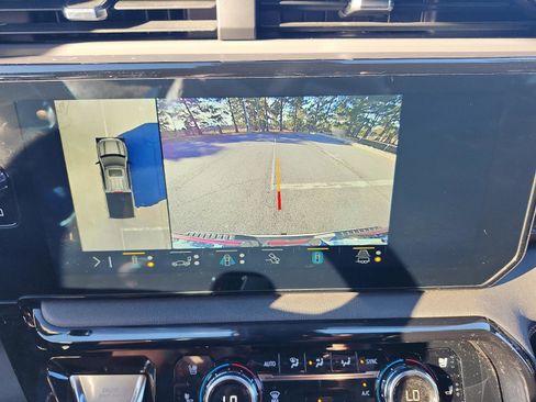 Used 2023 GMC Sierra 1500 AT4 w/ AT4 Premium Package image 20