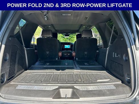 Used 2023 GMC Yukon Denali Ultimate AWD/4WD image 22