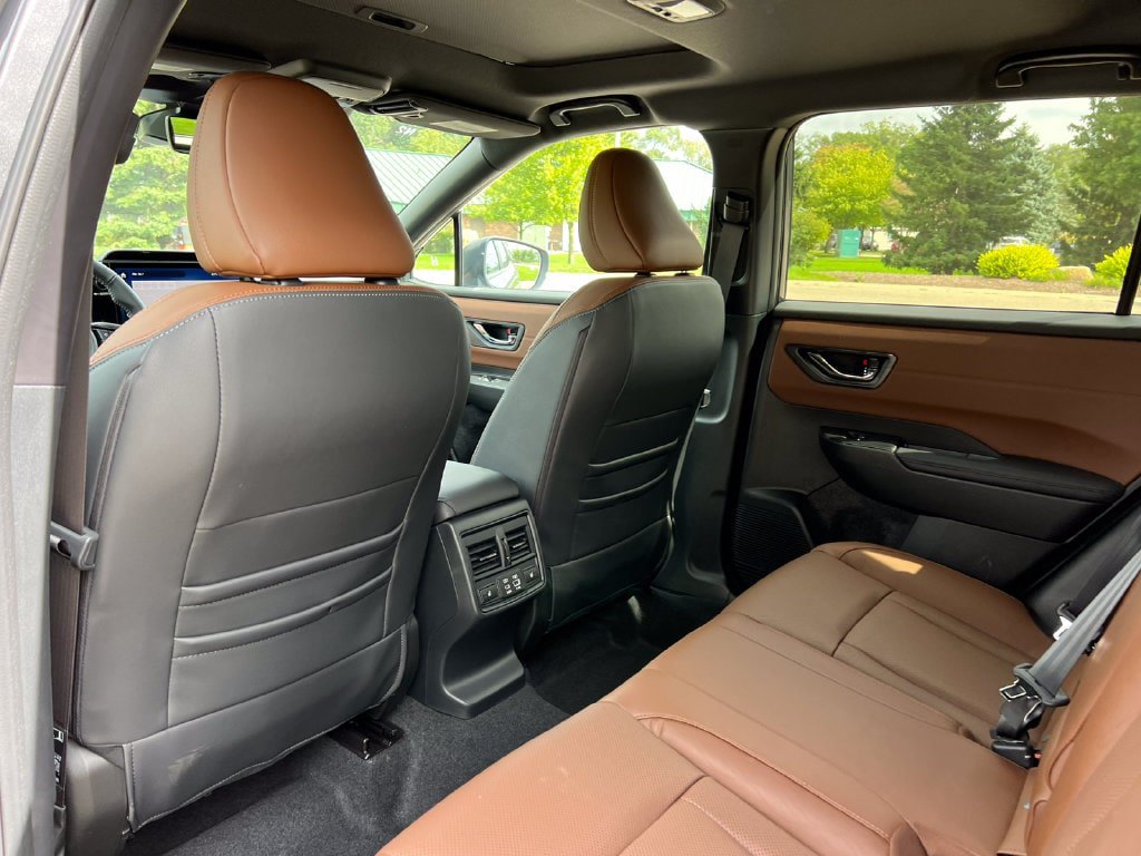 New 2026 Subaru Outback Touring XT AWD/4WD image 39