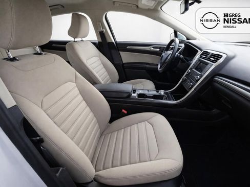 Used 2018 Ford Fusion S FWD image 13