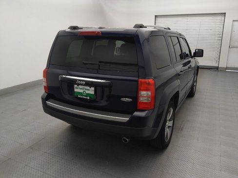 Used 2017 Jeep Patriot High Altitude FWD image 7