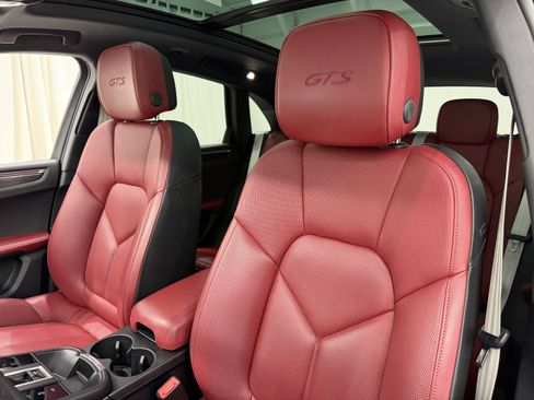 Certified 2023 Porsche Macan GTS AWD/4WD image 35