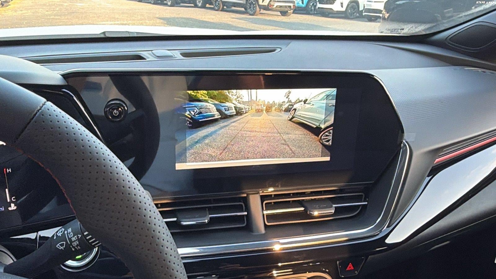 New 2026 Chevrolet Trax RS w/ Sunroof Package FWD image 24