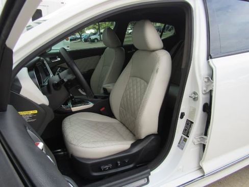 Used 2015 Kia Optima SX image 14