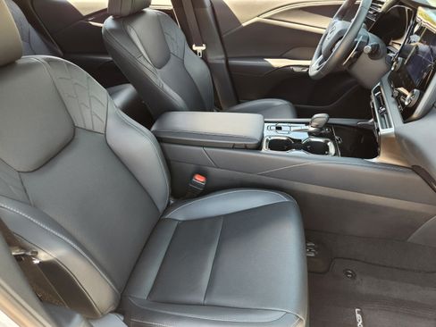 Used 2025 Lexus RX 350 FWD w/ Technology Package image 9