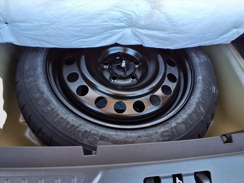 New 2026 Ford Explorer Active w/ Active Comfort Package image 28