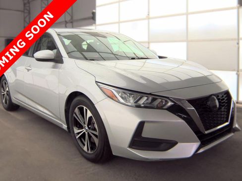 Used 2022 Nissan Sentra SV FWD image 3