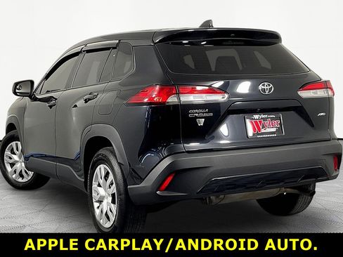 Used 2024 Toyota Corolla Cross L AWD/4WD image 4