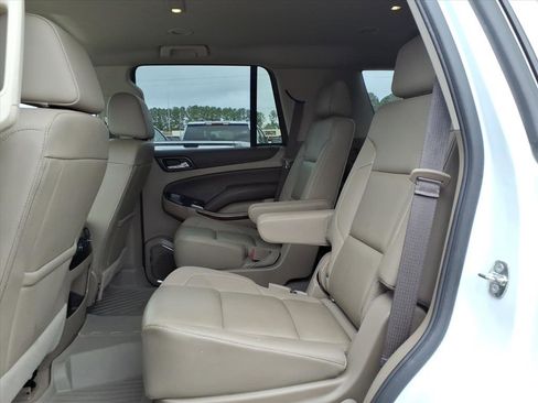 Used 2020 Chevrolet Tahoe LT w/ Luxury Package image 23