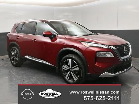 Used 2022 Nissan Rogue Platinum AWD/4WD image 1