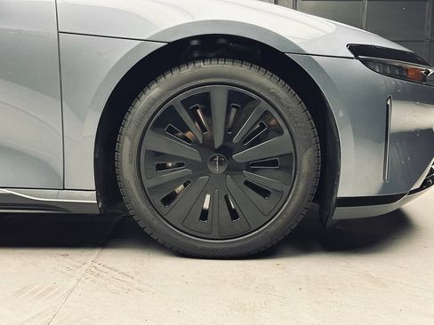 Used 2025 Lucid Air Pure RWD image 45