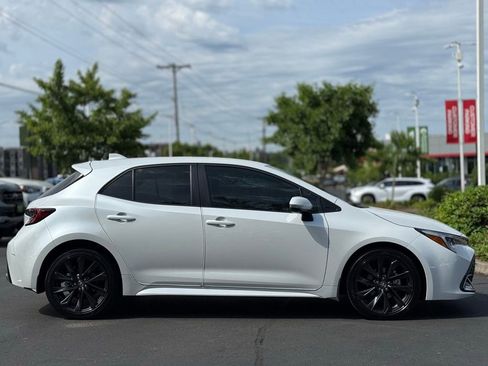 Certified 2025 Toyota Corolla XSE FWD image 6