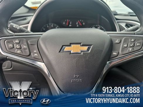 Used 2024 Chevrolet Malibu LT FWD image 13