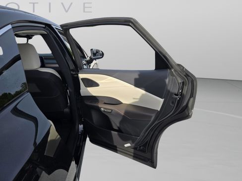 Used 2024 Lexus RX 350 Premium w/ Accessory Package (Z1) FWD image 27