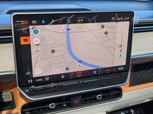 New 2025 Volkswagen ID. Buzz 1st Edition image 18