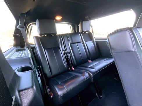 Used 2017 Ford Expedition EL Limited RWD image 28