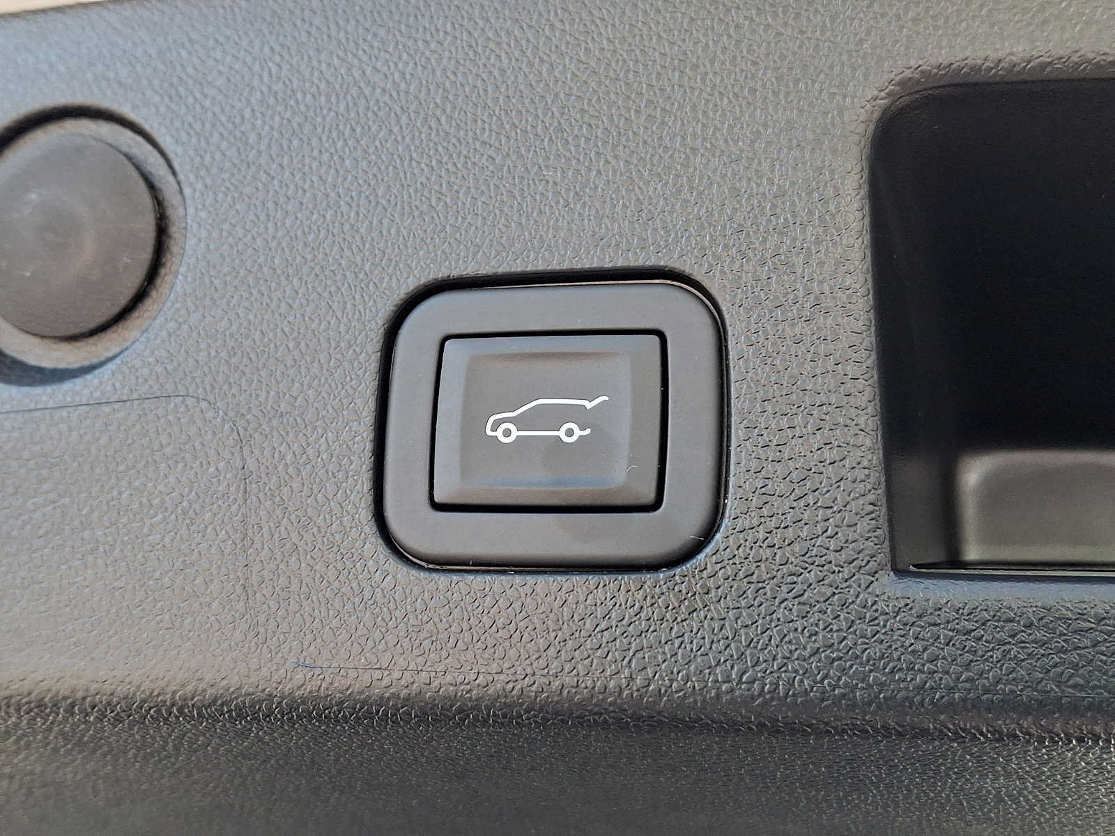 Used 2026 GMC Terrain Elevation w/ Elevation Premium Package AWD/4WD image 30