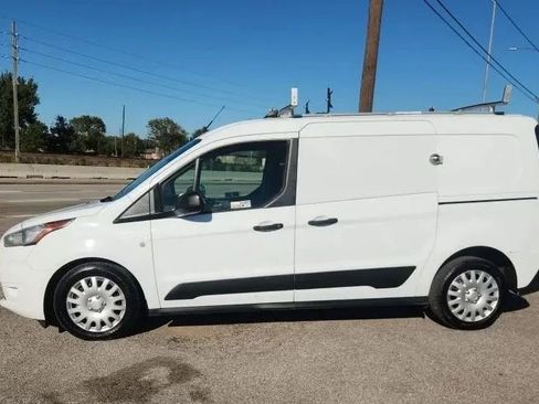 Used 2020 Ford Transit Connect XLT image 3