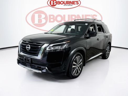 Used 2022 Nissan Pathfinder Platinum w/ Cargo Package AWD/4WD image 7