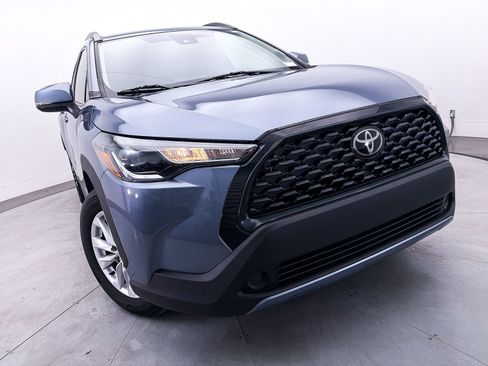 Used 2022 Toyota Corolla Cross LE FWD image 6