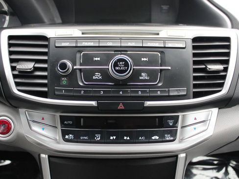 Used 2013 Honda Accord EX image 22