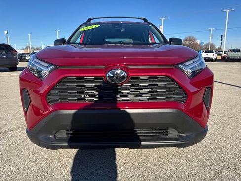 Used 2025 Toyota RAV4 LE image 10