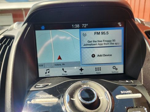Used 2017 Ford Escape Titanium AWD/4WD image 18